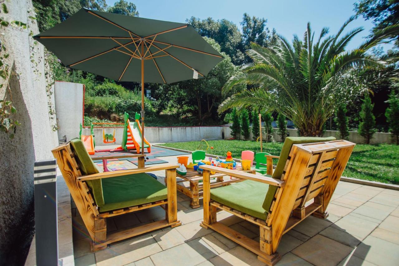 Capo Verde Hotel Batumi Eksteriør billede