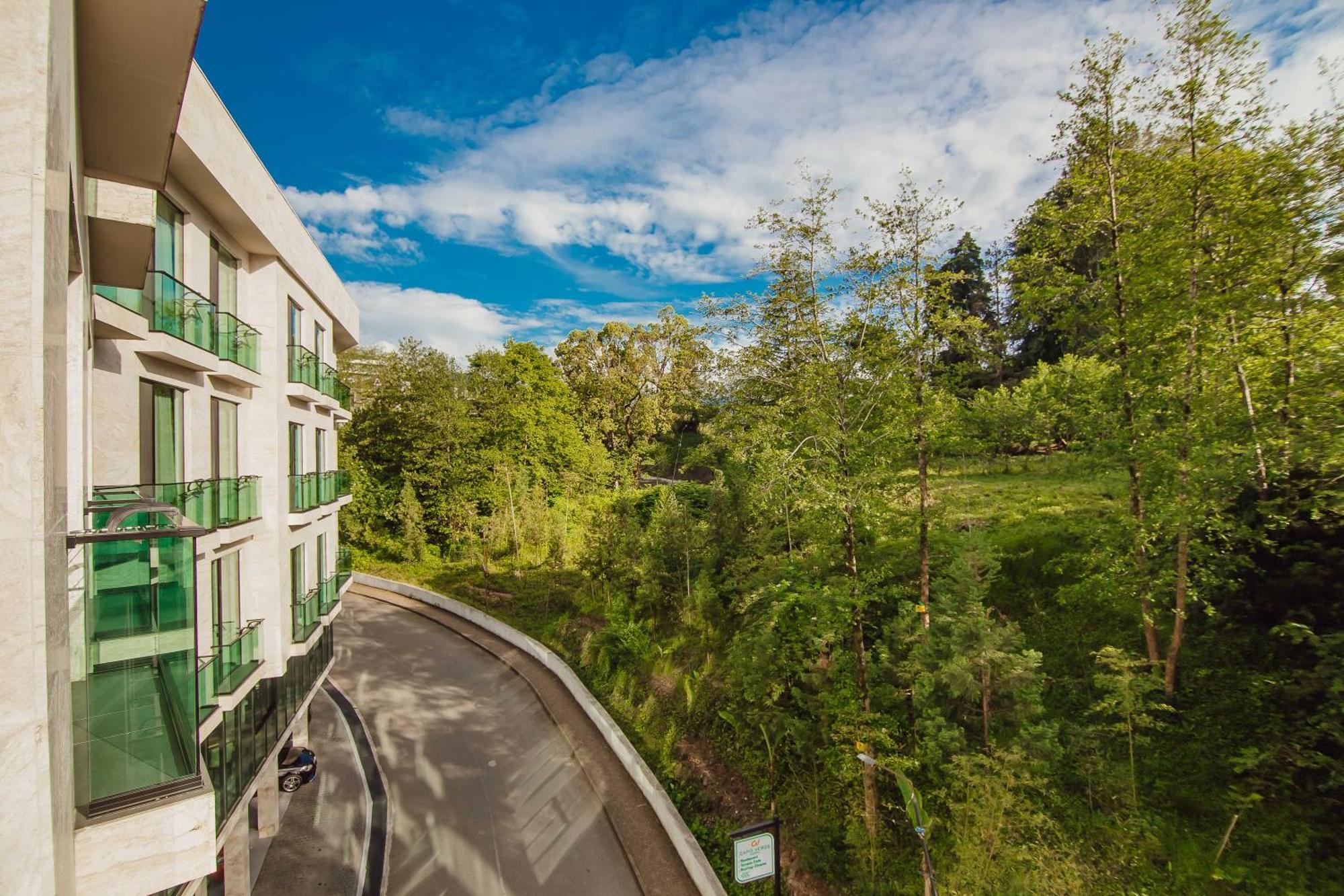 Capo Verde Hotel Batumi Eksteriør billede